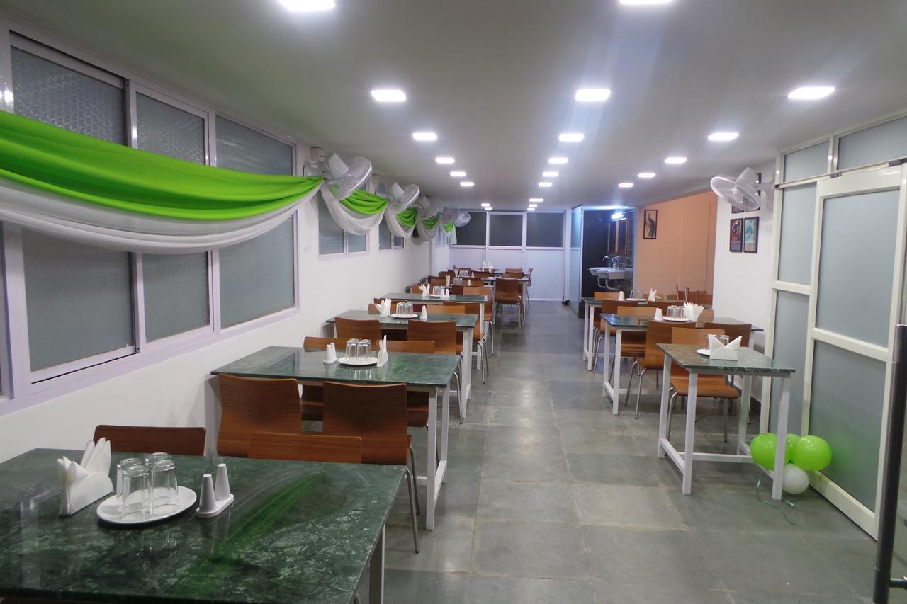 White House Hotel Bangalore Ngoại thất bức ảnh